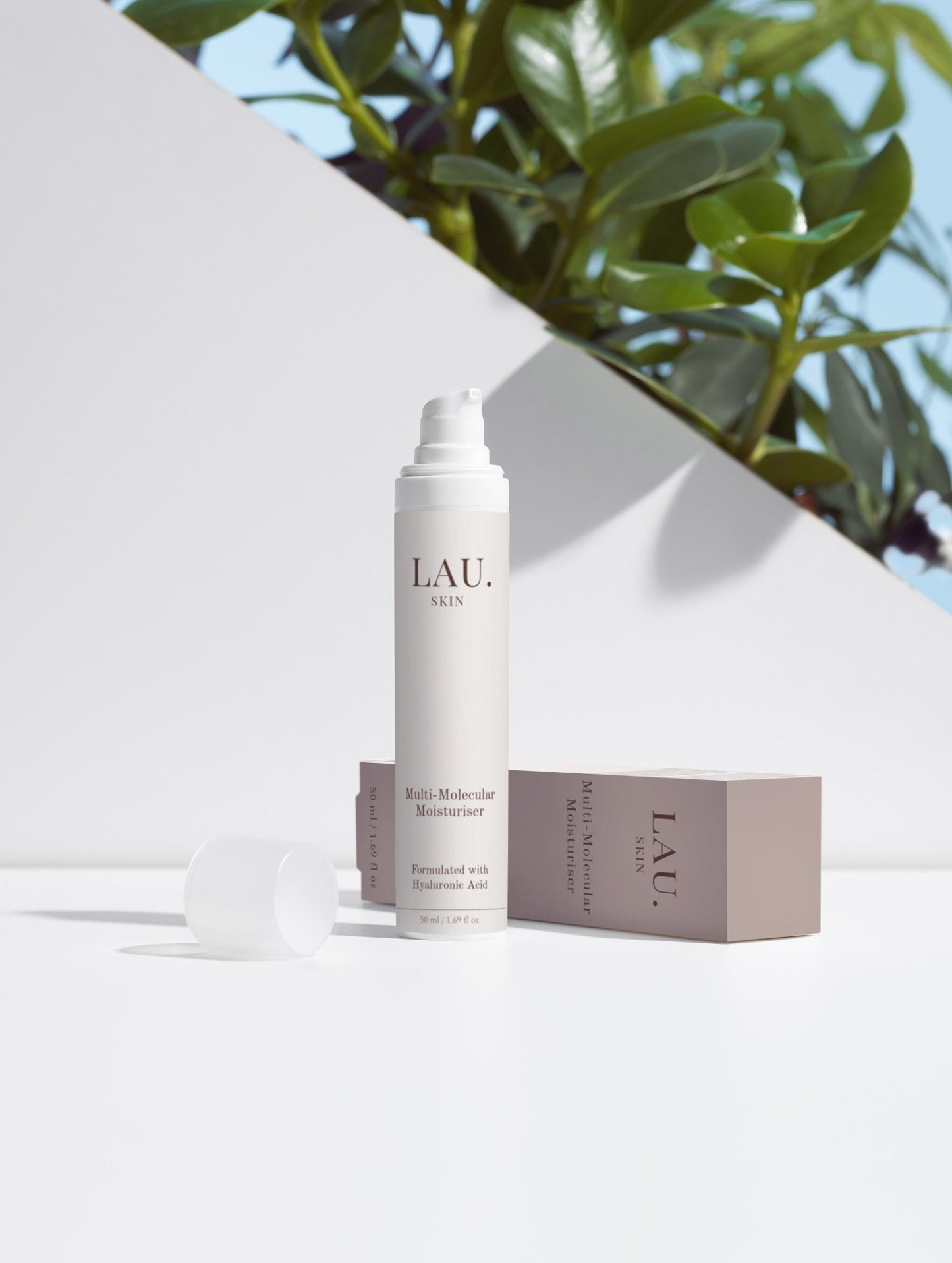 Multi - Molecular Moisturiser - LAU.